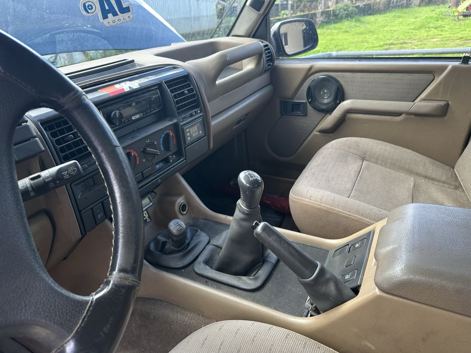 Land Rover Discovery 300