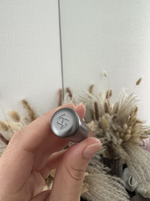 Рідка помада kiko матовий блиск для губ kiko коричнева помада матова