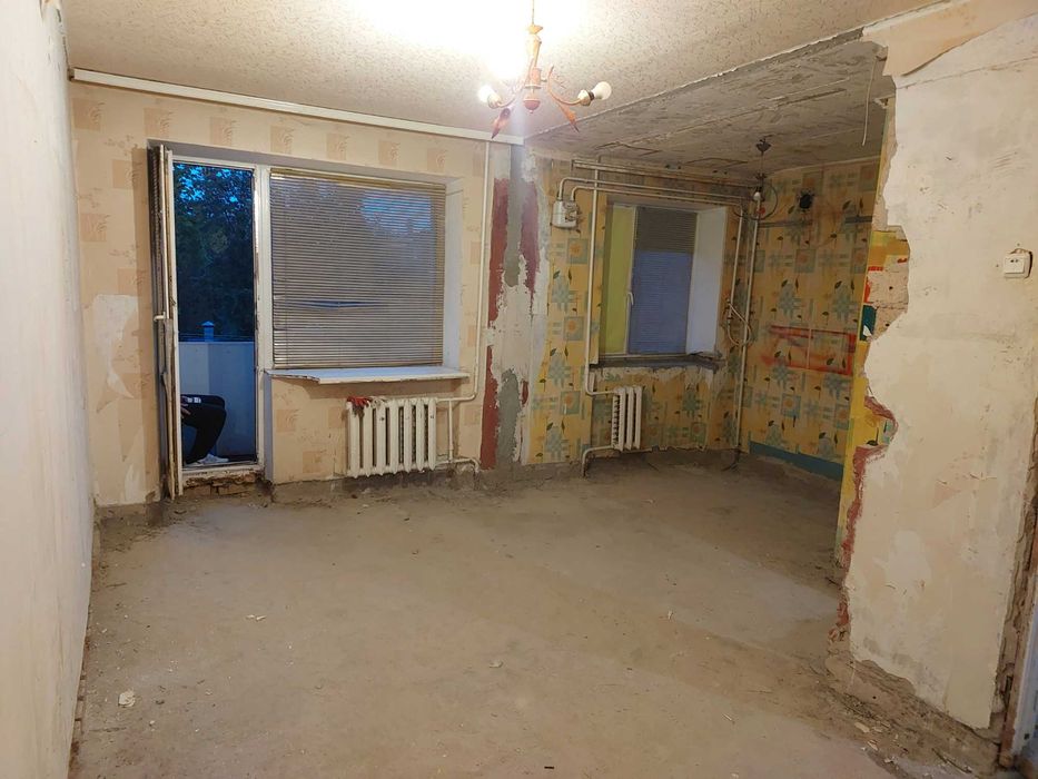 Продам Однокімнатну квартиру в центрі міста Бахмач