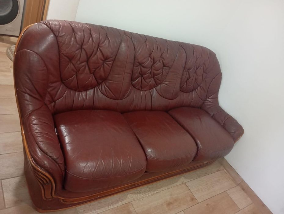 Sofá Castanho 3lugares