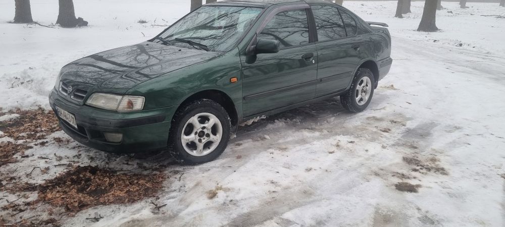 Продам Нисан прем'єра