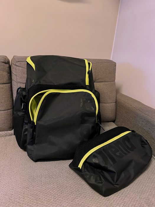 Plecak pływacki, sportowy Arena Spiky III 35L