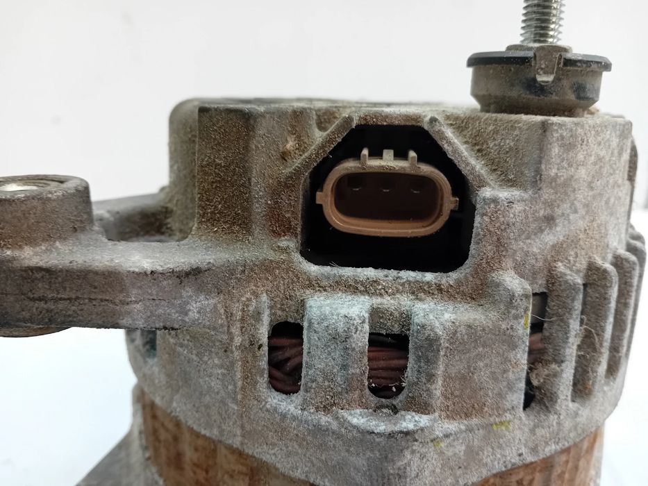 Alternador NISSAN X-Trail (T30)