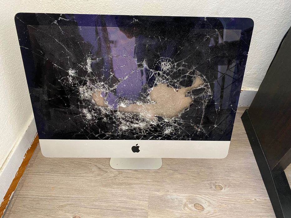 Vendo imac 21.5 i5 8gb ram para peças