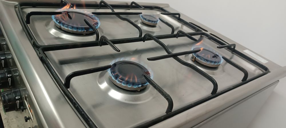 Kuchenka Gazowo Elektryczna Electrolux 50cm Srebrna stan Bardzo Dobry