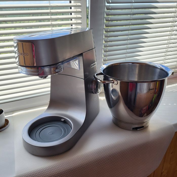 Комбайн кухонний Kenwood Chef XL 1700 Вт