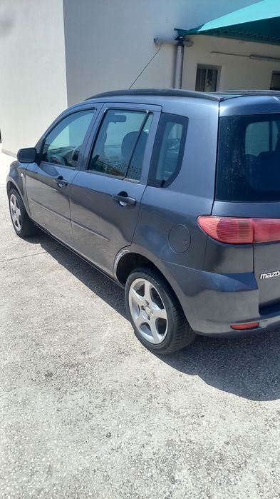 Mazda 2 para venda