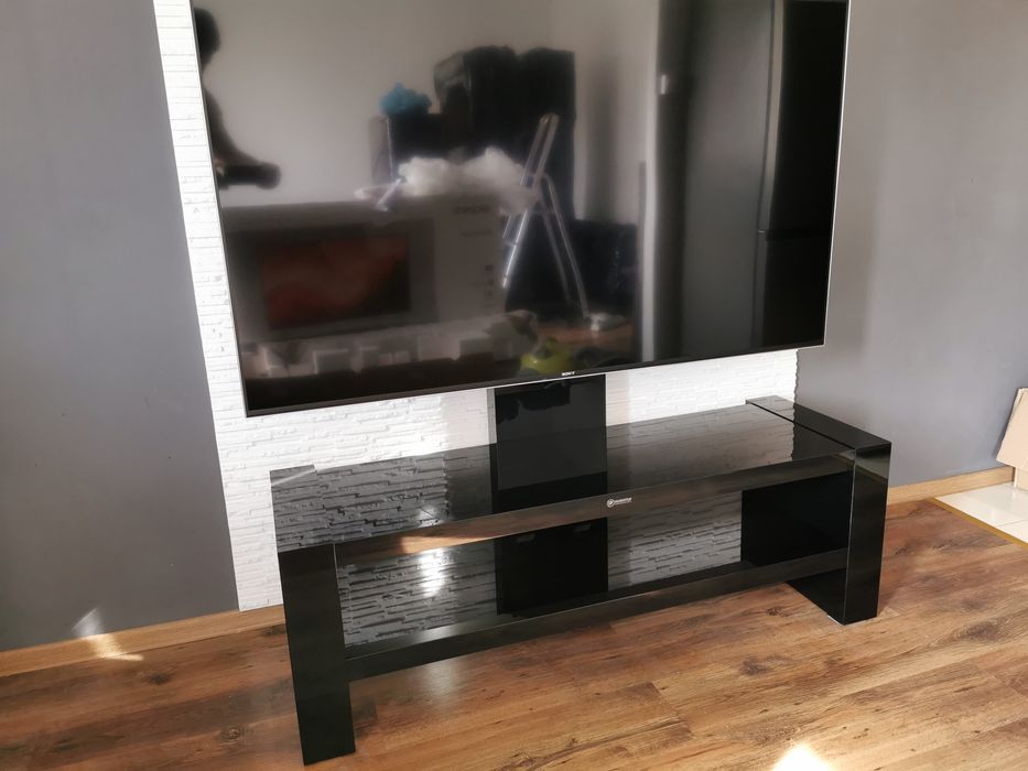 Stolik pod TV Hubertus Davos Premium