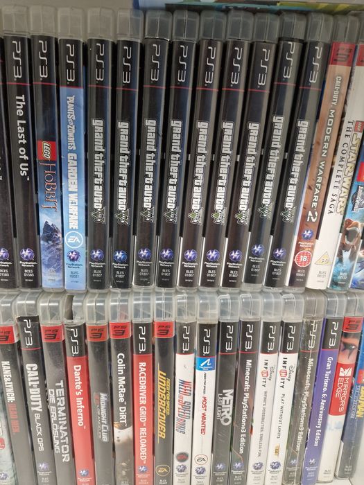 Gry PS4 Komis GTA V Sonic Lego Call Of Duty Sims Rayman Need For Speed