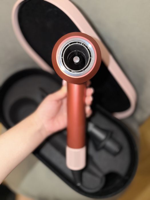 Фен Dyson HD16 Supersonic Nural Amber Silk/Pink Champagne Рожеве шампанське