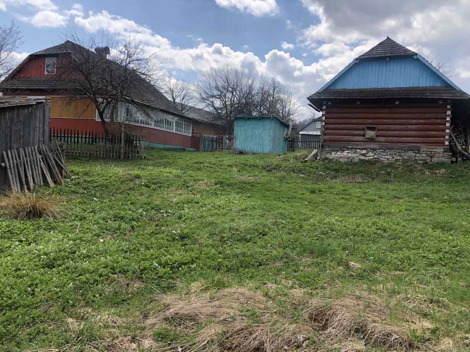 Продається будинок та літня кухня село пороги