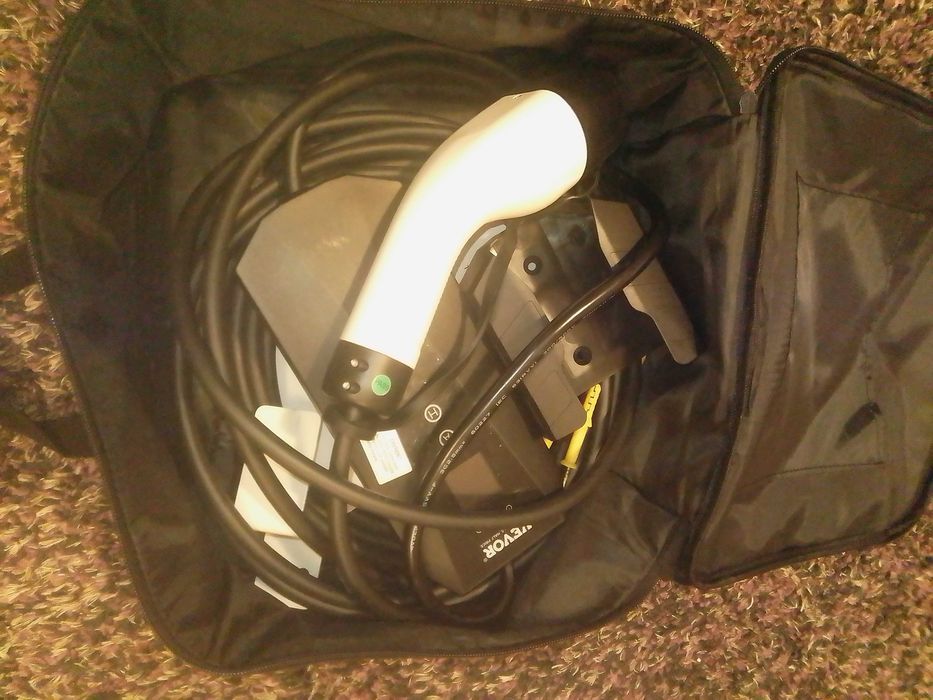 Carregador Aut. 126€. Oportunidade
