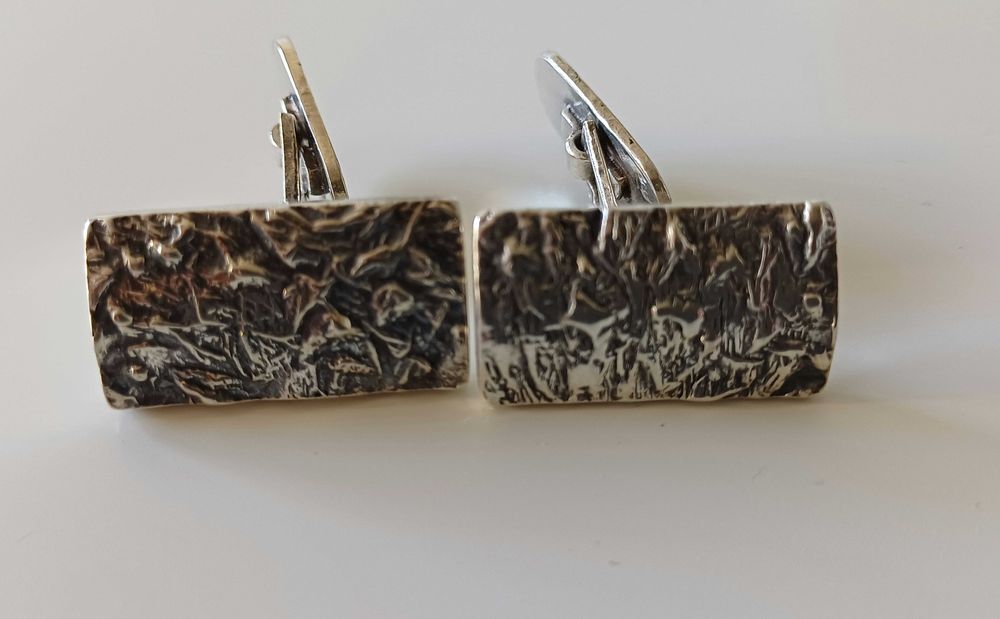 Srebrne spinki do mankietów