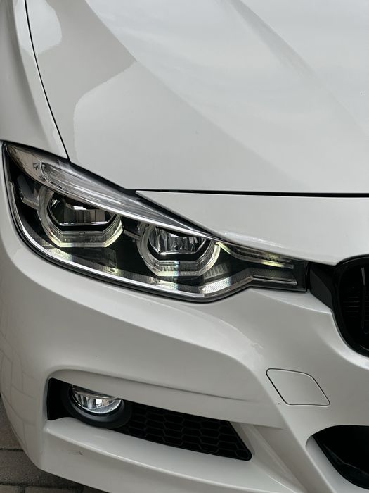 BMW F30 328 2016 год M3 Look REST