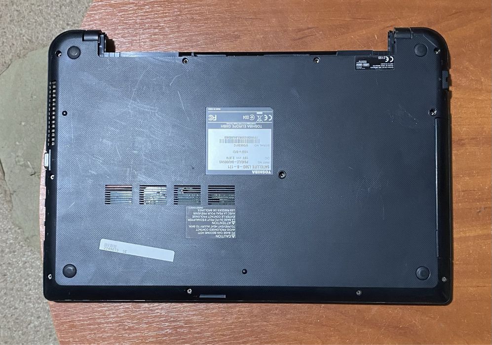 Ноутбук Toshiba Satellite L50-B-171 15.6"/4GB RAM/500GB HDD! N2172