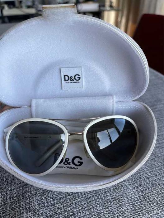 Óculos de sol brancos D&G