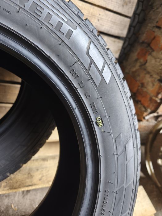 Шини 205/65/16с Pirelli