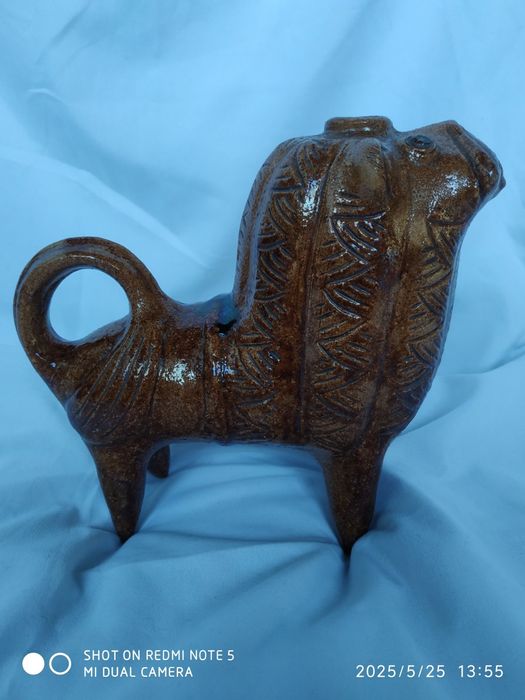 Чудо - зверь статуэтка