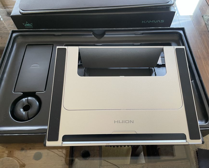 Nowy Tablet graficzny Huion KAMVAS PRO 16 PREMIUM