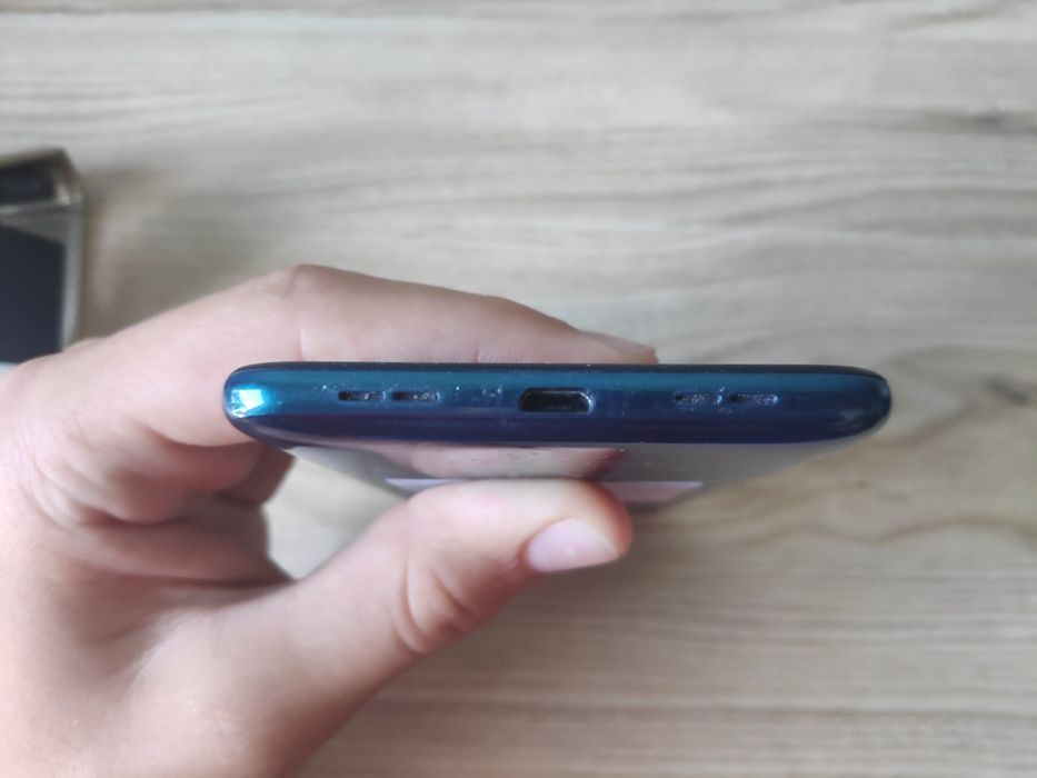 Alcatel 1s 2020 z etui