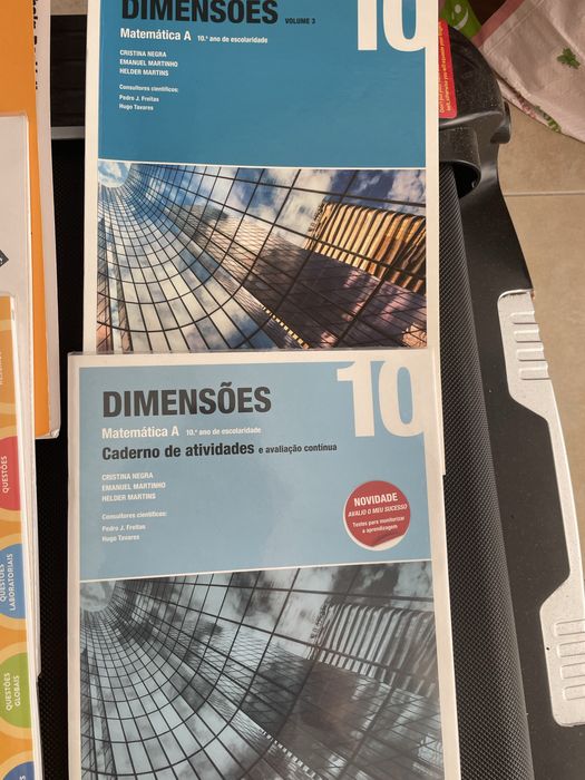 Vendo Livros escolares, atividades e de apoio 8, 9, ano