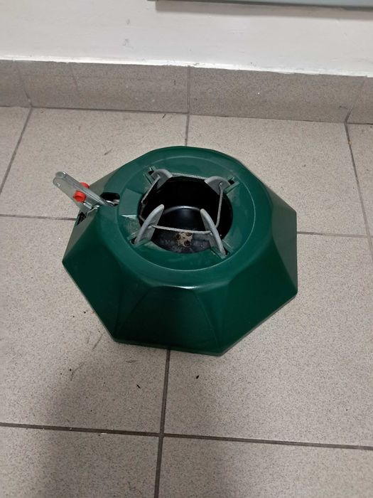 Stojak na choinkę