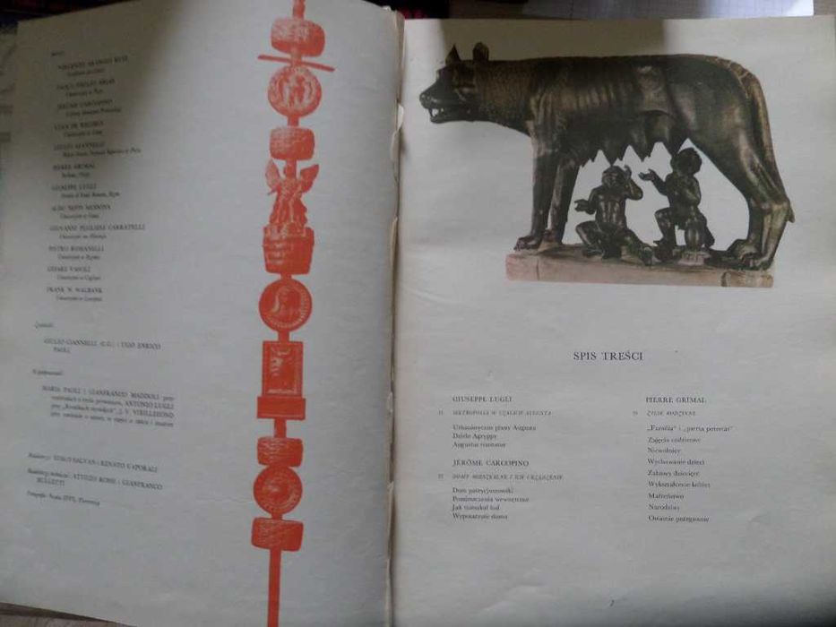 W dawnym Rzymie Praca zbiorowa