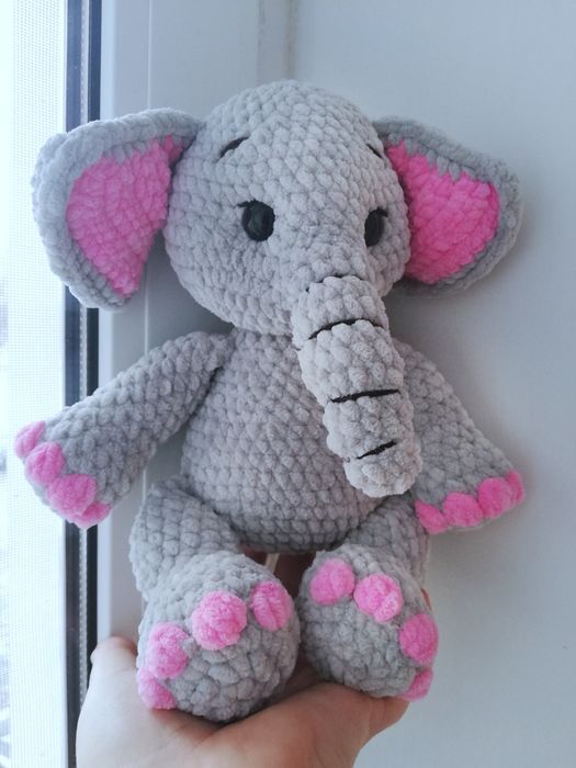 Плюшевые слонята, вязаные