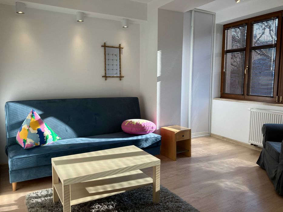 Przytulna kawalerka cicha okolica UKEN | A cosy studio near UKEN