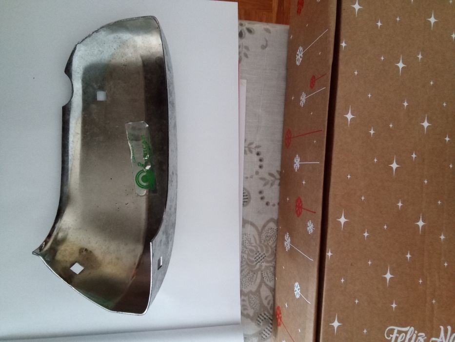 Canto direito parachoque Datsun+ cubo volante