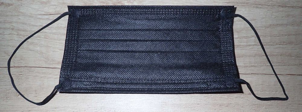 Maseczka chirurgiczna z włókniny - 42 sztuki