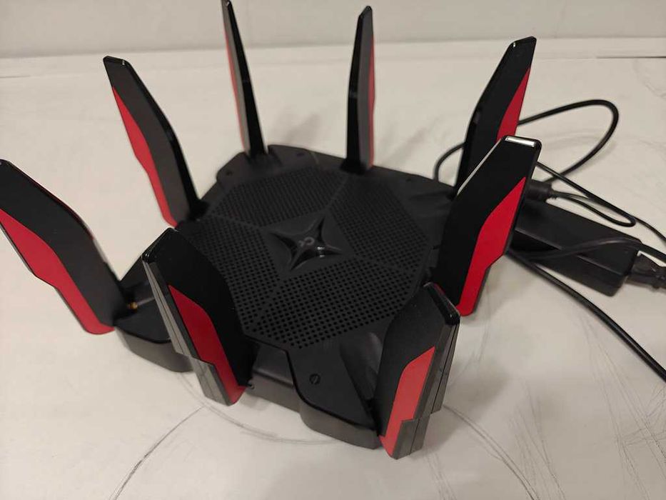 TP-LINK Archer C5400X роутер на 9 портов