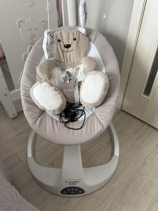 Продам укачивающий центр состояние 10/10 в использовпние не был ! В подарок мобиль для кроватки !