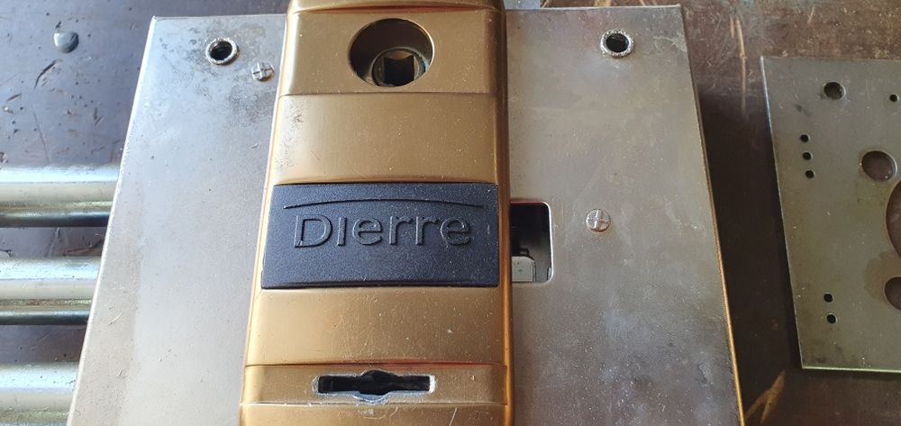 Dierre fechadura de alta segurança