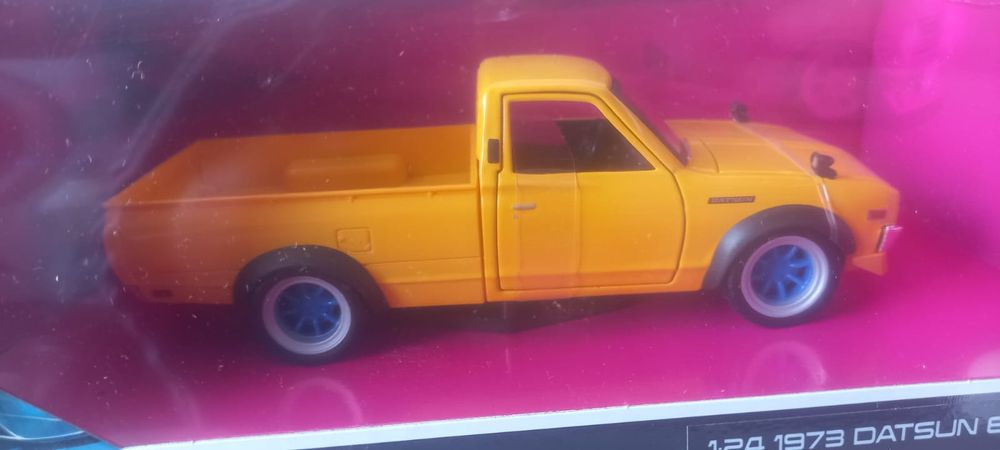 1973 Datsun 620 pick-up 1:24