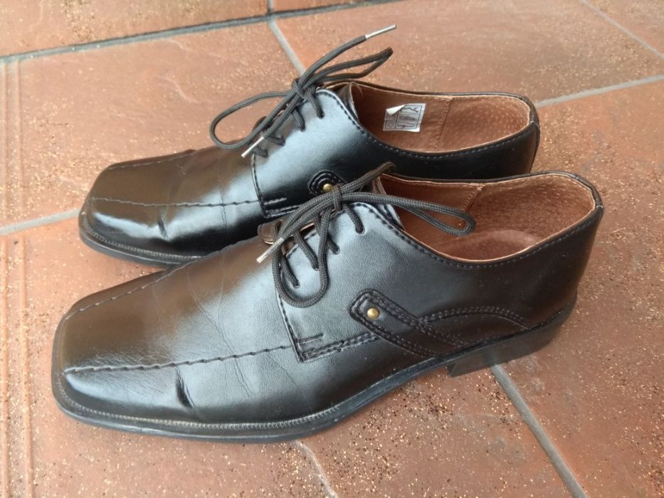 Buty wizytowe dla chłopca rozmiar 35 czarne
