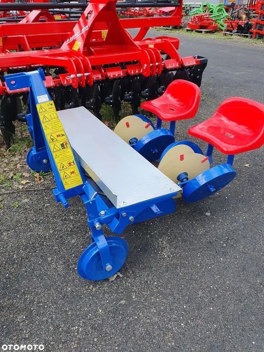 Sadzarka do rozsady talerzowa do truskawek kapusty pora selera