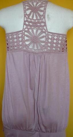 Top pudrowy róż Stradivarius Rozm. S Nowy Ażurowe zdobienie