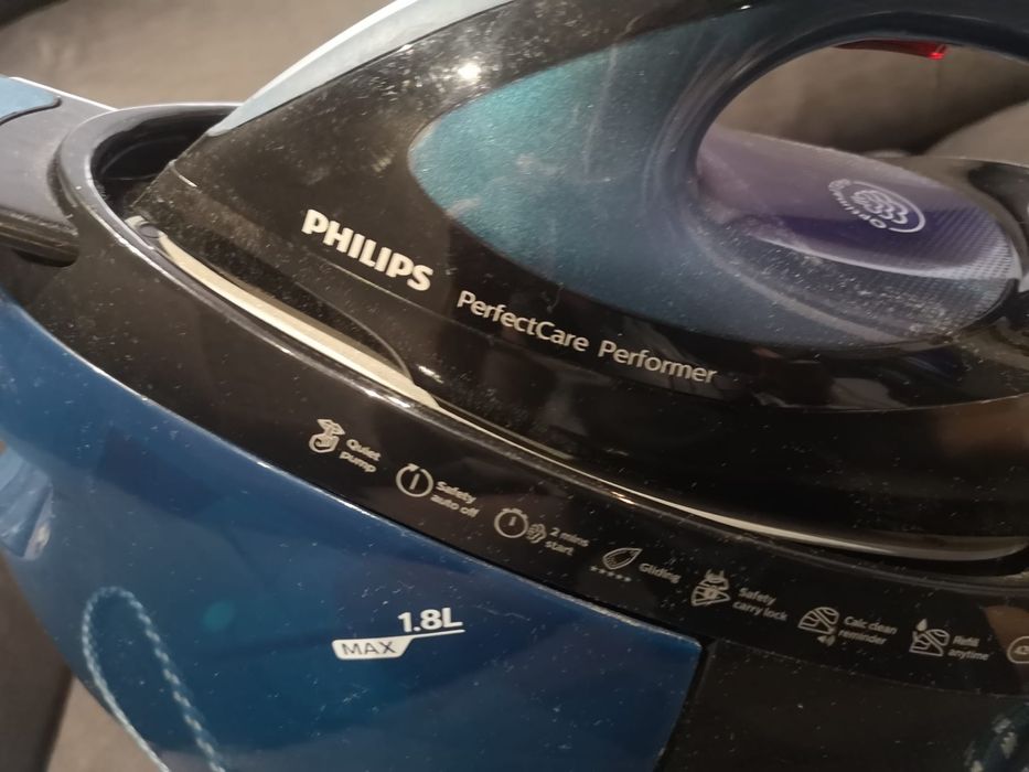 Żelazko Generator pary philips GC8735/80