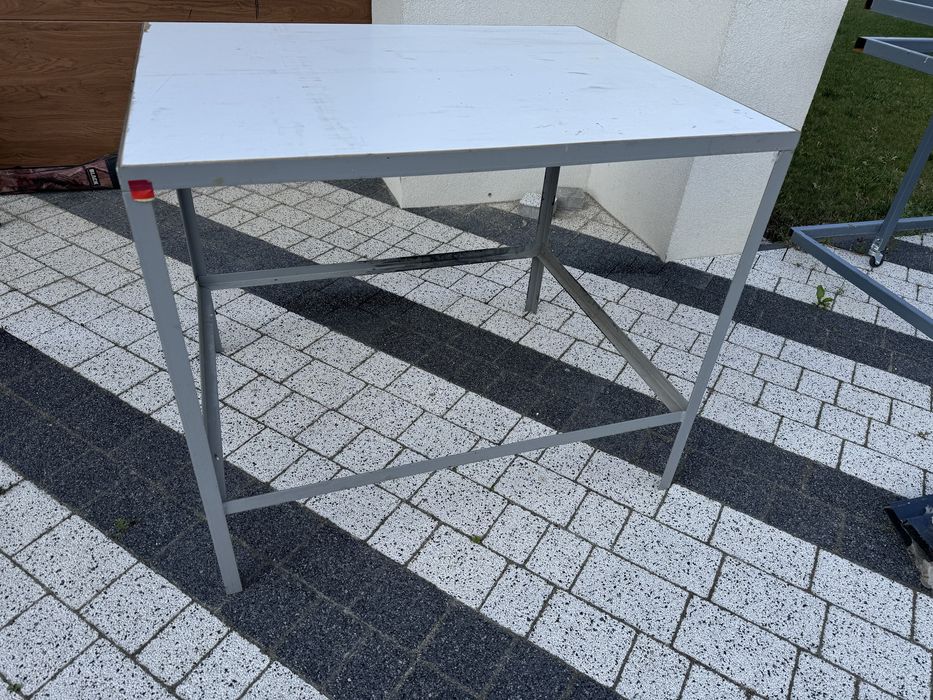 Stół warsztatowy solidny