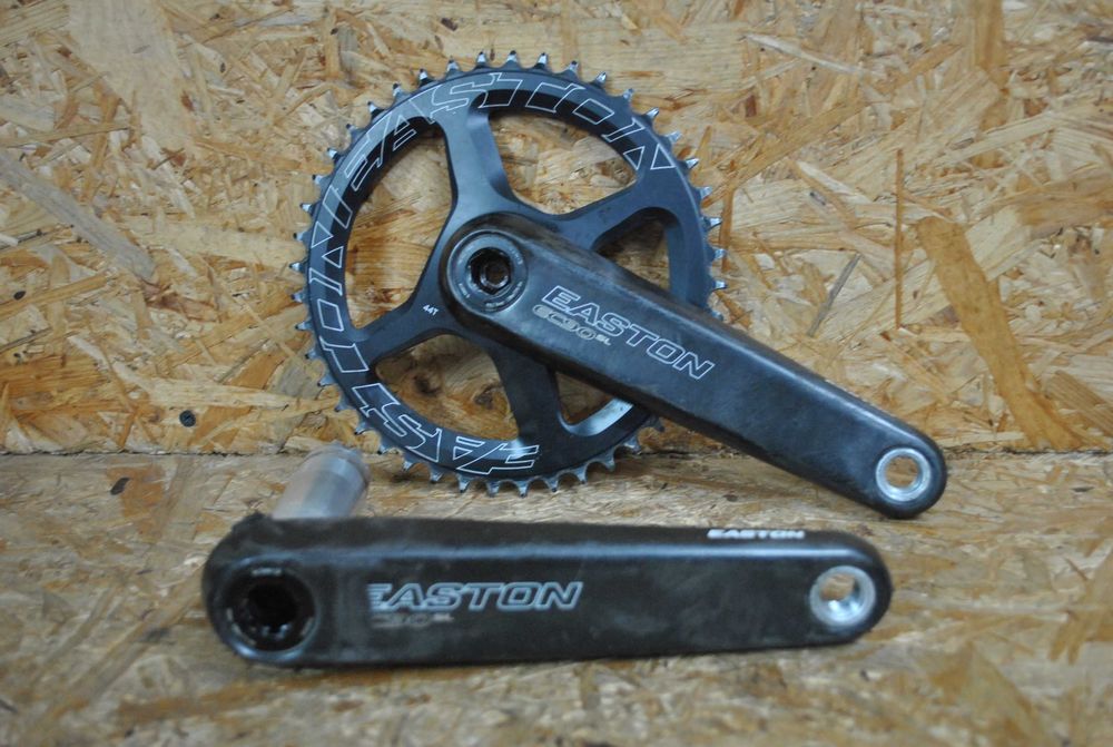 Bardzo lekka korba EASTON EC90 SL carbon Gravel / Szosa 175mm