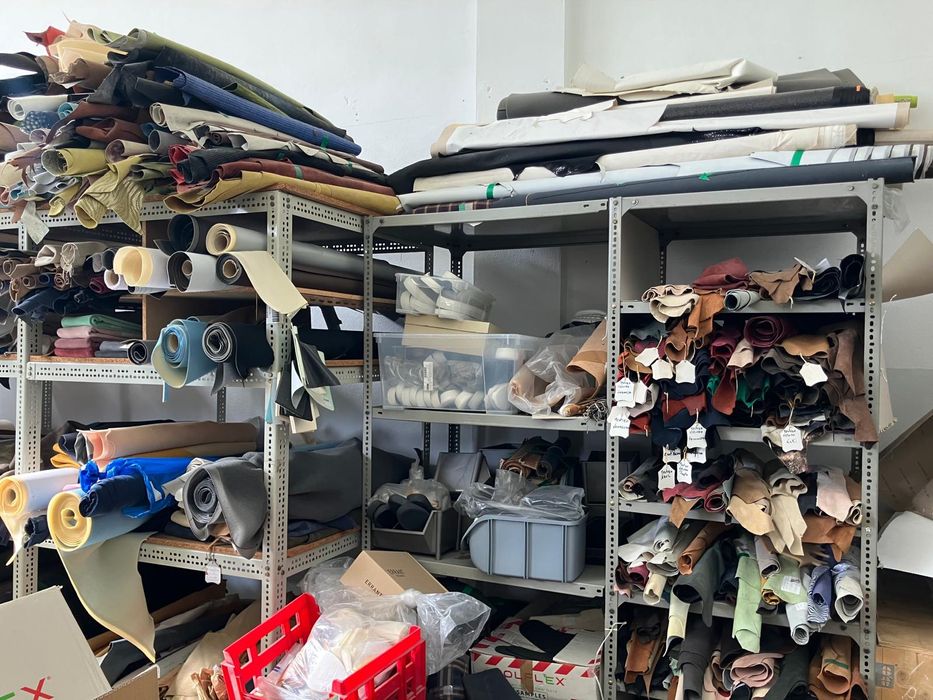 Rolos de tecido em pele