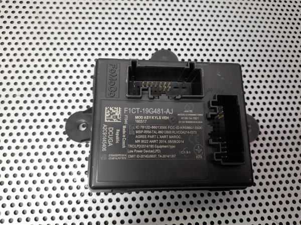 Módulo genérico FORD Kuga II (DM2)