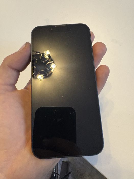 Sprzedam iphone 13 mini