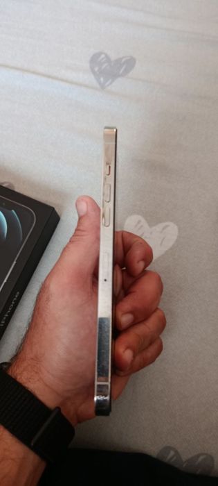 Продам iphone 12 pro max 256гіг