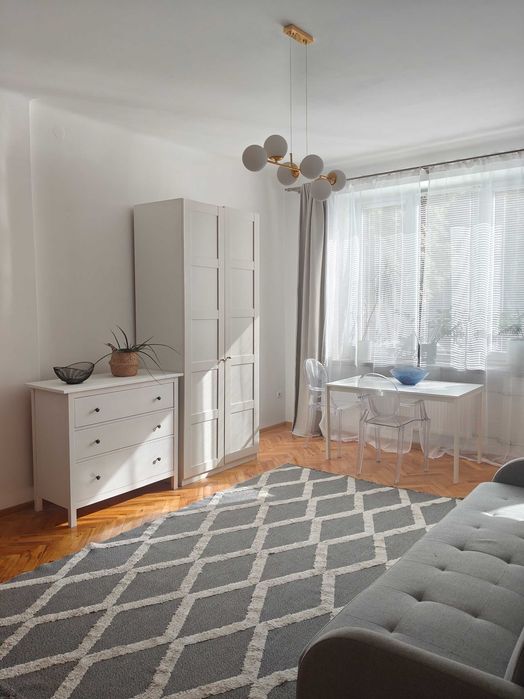 Do wynajęcia mieszkanie 1 pokojowe o pow. 35m2 os. Dąbrowskiego