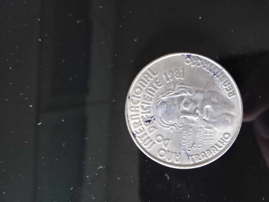Moeda 25 escudos 1981 Ano Internacional dos Deficientes