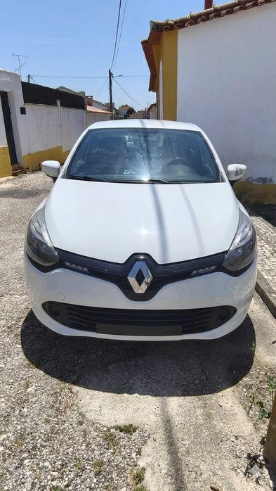 Renault Clio IV 1.5 DCI 75cv branco
