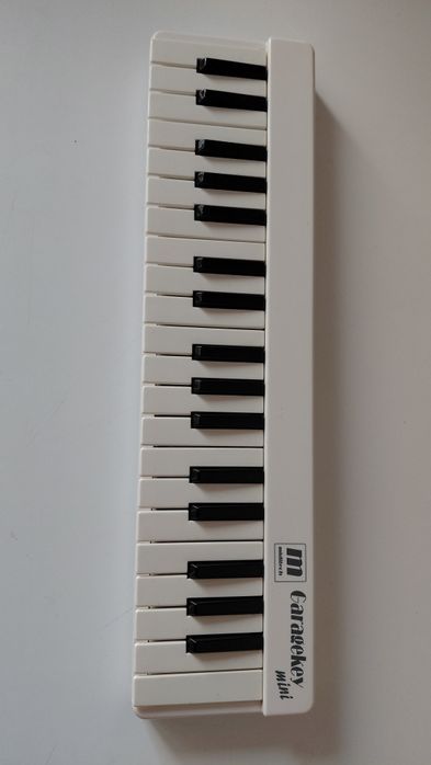 Teclado midi Garagekey Mini