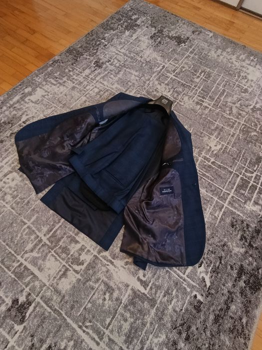 Garnitur JOYVI DAKOTA Slim Fit r. 182/50